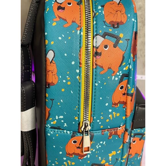 Chainsaw Man Pochita Mini Backpack Bag Bioworld Brand New w/Tags - Picture 3 of 5